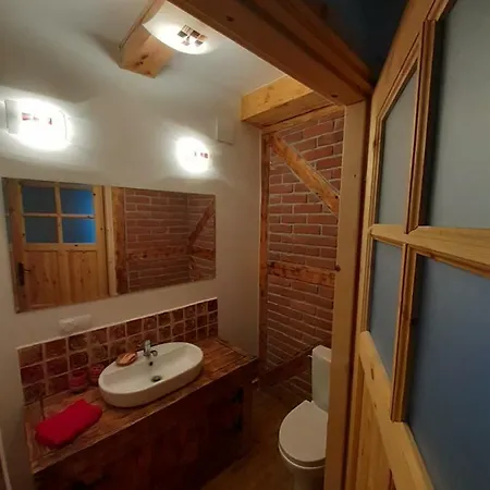 Mazurska Pod Klonowym Lisciem * Szczytno (Warmian-Masurian)